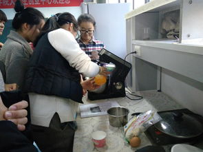 食品研發(fā)新突破，生物飼料顯潛力——記食品與生物工程學(xué)院大學(xué)生創(chuàng)業(yè)中心食品研發(fā)活動(dòng)